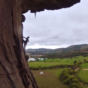 Rock climbing in Suesca