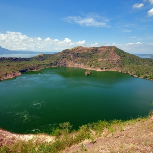 Taal's crater lake