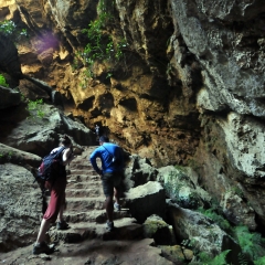 A la entrada de la cueva Lumiang en Sagada